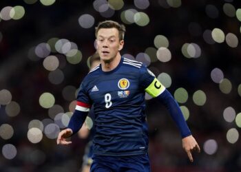 Callum McGregor: la star celtique impressionne les fans écossais en devoir international
