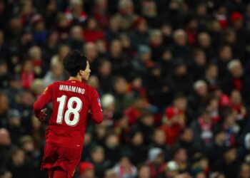 La profondeur offensive de Liverpool est encore plus touchée alors que Takumi Minamino se retire de ses fonctions internationales