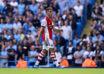 Le patron d’Arsenal, Mikel Arteta, fournit une mise à jour sur la condition physique de Granit Xhaka après Covid