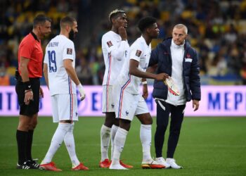 Les fans de Man United appellent à un coup de Tchouaméni après un match contre l’Ukraine