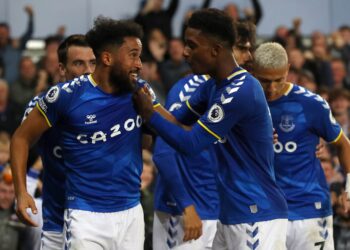 Les fans d’Everton choisissent Doucoure pour les éloges après la victoire de Burnley