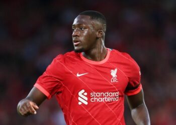 Les nouvelles de l’équipe de Liverpool confirmées alors que Konate commence