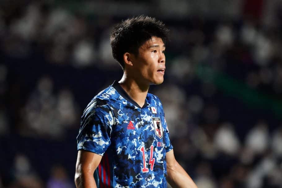 Quel numéro de maillot le dernier ajout d'Arsenal Takehiro Tomiyasu portera révélé