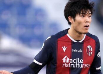 Nouveau profil de signature : Takehiro Tomiyasu