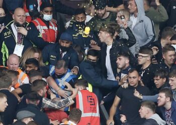 Gaufre du lundi: réaction des fans, les U23 écrasent Chelsea, manque de couverture