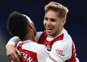 La star d’Arsenal Aubameyang veut que ses enfants soient comme Smith Rowe après des exploits contre Tottenham