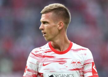 Dani Olmo: Manchester United intéressé par la signature du meneur de jeu RB Leipzig – Man United News And Transfer News
