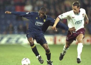 Efan Ekoku : le pionnier oublié de la Premier League nigériane