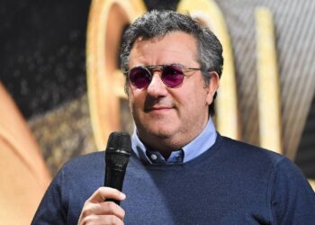 Paul Pogba: Mino Raiola refuse d’exclure un transfert à la Juventus l’été prochain – Man United News And Transfer News