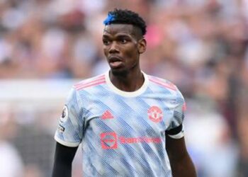 Pogba a dit de fermer sa « putain de gueule » dans une confrontation en colère avec les fans de West Ham après la victoire de Manchester United