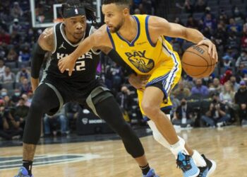 Nba, Curry lance les Warriors, faux pas des Knicks : les résultats de la nuit