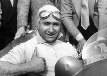 F1, le casque de Juan Manuel Fangio devient le prix de ceux qui remporteront la pole au GP du Mexique