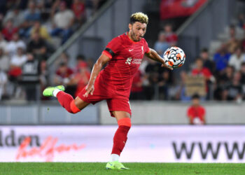 Les artilleurs envisagent un prêt pour Alex Oxlade-Chamberlain