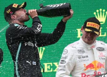 F1, GP de Turquie – Bottas : « Une de mes meilleures courses ».  Verstappen : « Difficile de rester éveillé… »