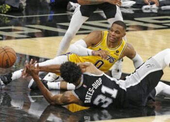 Résultats Nba : Spurs-Lakers 121-125, LeBron n’est pas là, fabuleux Westbrook