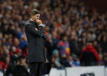 Steven Gerrard soutenu pour le travail à Newcastle après la connexion à Liverpool notée par l’hôte de talkSPORT
