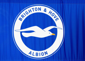 Une star de Brighton arrêtée au milieu d’une plainte pour agression sexuelle dans une discothèque en bord de mer