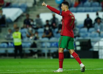 Cristiano Ronaldo établit une autre référence internationale avec un but contre le Qatar