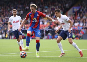 Le produit de Chelsea, Conor Gallagher, remporte le deuxième prix Crystal Palace