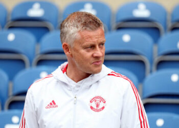 Le patron de Manchester United défend sa décision de mettre Cristiano Ronaldo sur le banc lors du match nul 1-1 contre Everton