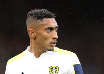 « Liverpool fait comme lui » – L’agent de l’ailier de 28 millions de livres sterling confirme l’intérêt des Reds