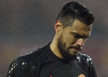 L’ancien gardien de Manchester United Sergio Romero s’apprête à rejoindre Venezia – Man United News And Transfer News