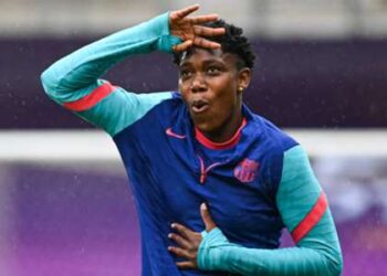 La fille d’anniversaire Oshoala marque alors que Barcelone démolit l’Atletico Madrid