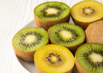 Kiwi jaune, mini, vert : propriétés nutritionnelles et bénéfiques