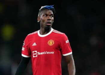 Paul Pogba : le Français insiste sur le fait qu’il est heureux à Manchester United –