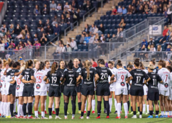 ‘Nous ne serons pas silencieux!’  – Les joueurs de la NWSL arrêtent le match pour protester contre les abus sexuels