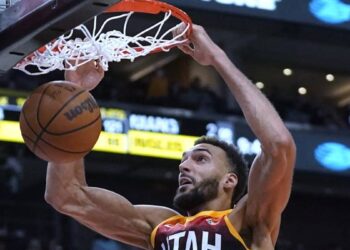 Résultats Nba : Utah bat Philadelphie, les Clippers battent les Spurs