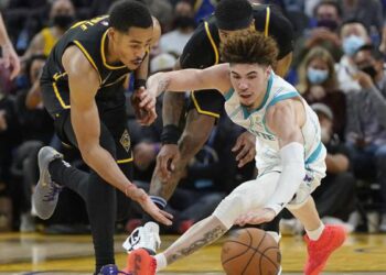 La NBA, Boston, Golden State, Dallas et Philadelphie gagnent