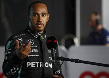 F1 GP Qatar, Lewis Hamilton : « Dans les stands jusqu’à minuit pour améliorer la Mercedes »