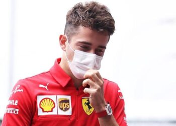 F1 Brésil, Leclerc : « Ferrari travaille dur et mieux, bien pour 2022 ».  Sainz : ‘Belle remontée à la 3e place’