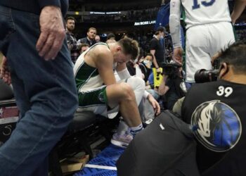Résultats Nba : Dallas bat Denver mais Doncic se blesse