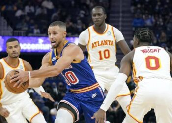 Résultats NBA : Curry et les Warriors battent Atlanta.  Durant et Nets éliminés à Chicago