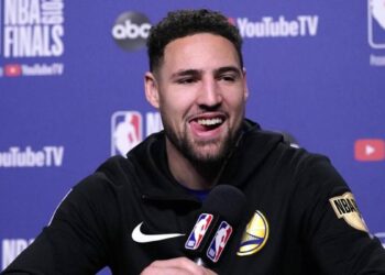 La NBA et les Golden State Warriors retrouvent Thompson après deux ans et demi