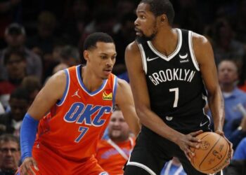 Nba, résultats : la course des Warriors s’arrête, Super Bulls, spectacle Durant