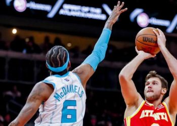 Nba : les résultats de la nuit.  Gallinari entraîne les Hawks