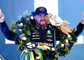 F1 Brésil, course Sprint : Bottas premier, Verstappen deuxième.  Super-Hamilton