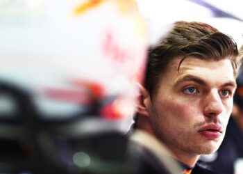 F1 Arabia, Max Verstappen : « Je veux gagner le championnat du monde, je ne cours pas contre Hamilton »