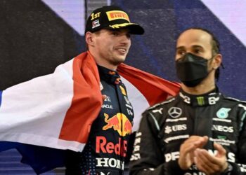 Max Verstappen, les réactions sociales à la victoire en championnat du monde de F1