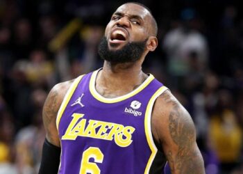 Nba, LeBron James positifs au Covid : indéfiniment absents