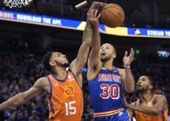 Résultats Nba: les Warriors clôturent la séquence positive des Phoenix Suns Suns à 18 ans