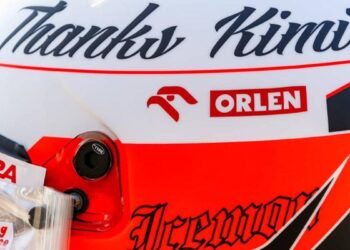 F1 Abu Dhabi, ‘Thanks Kimi’ sur le casque de Giovinazzi, un hommage au dernier de Raikkonen