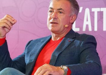 Formule 1, Jean Alesi à l’arrêt en France : dégâts avec engin explosif