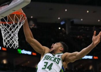 Nba, Giannis Anterokounmpo : ‘Moi, le covid, la rupture, les films, les symptômes…’