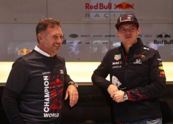 F1, Max Verstappen pourrait finir chez Mercedes