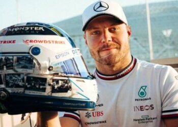F1 Abu Dhabi Bottas, casque spécial pour les adieux à Mercedes