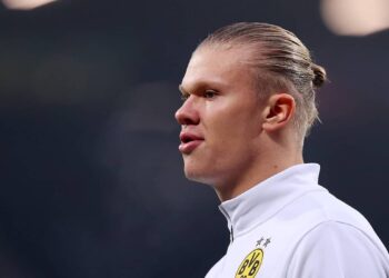 Vidéo: Erling Haaland salue les fans alors que le réalisateur admet ne pas savoir s’il part –